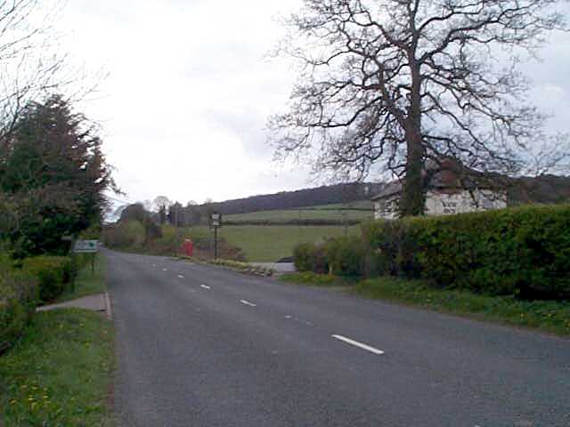 New Inn, West on A4103 entering Storridge