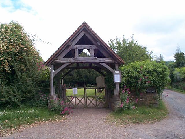 00259 Lychgate